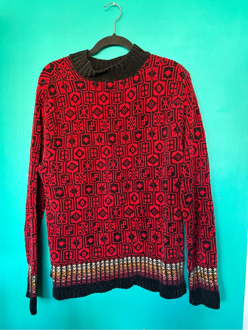 Men's Red and Black Patterned Crewneck Sweater